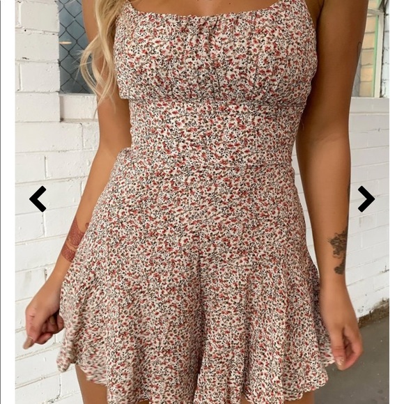 Floral romper - Picture 4 of 7